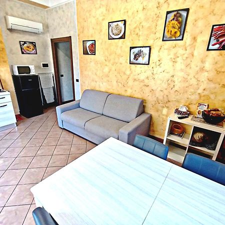 Top Apartment Roma 2 Luaran gambar