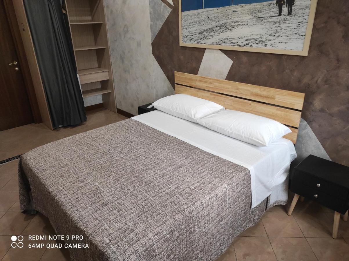 Top Apartment Roma 2 Luaran gambar