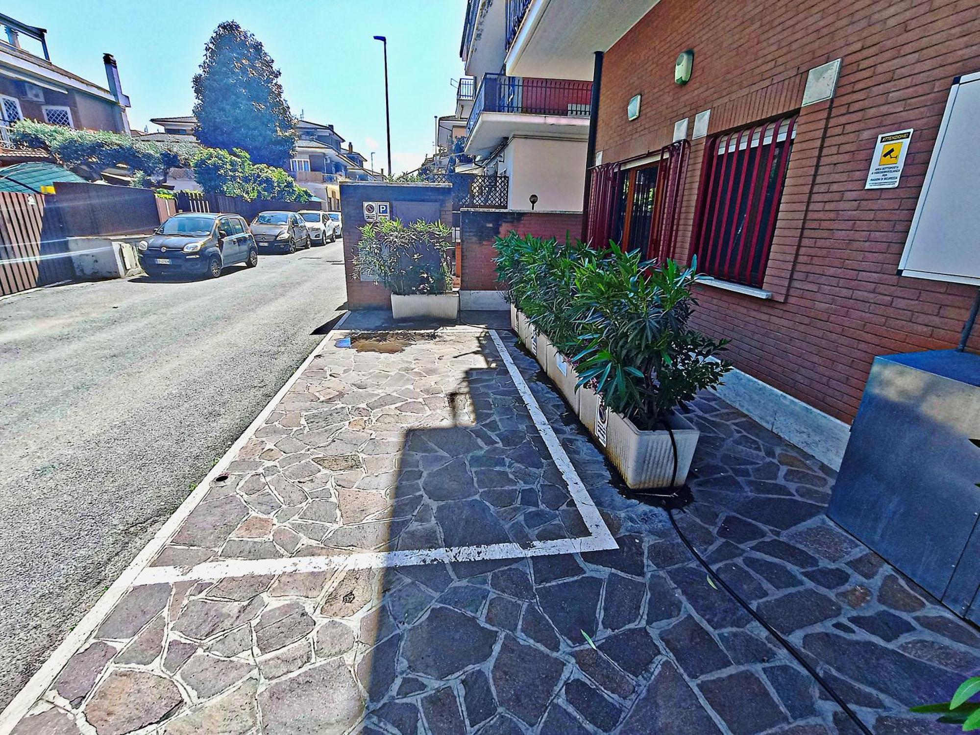 Top Apartment Roma 2 Luaran gambar