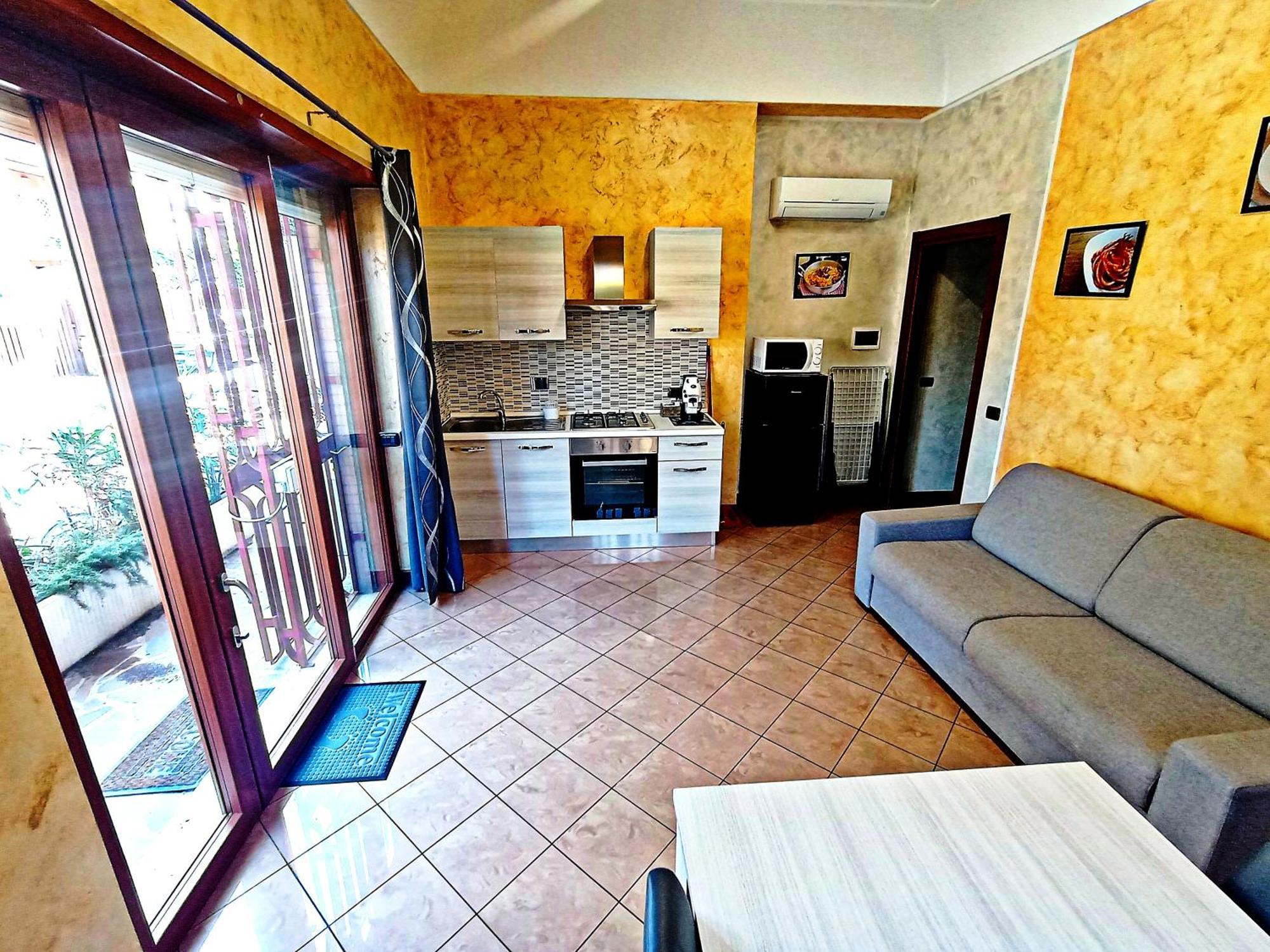 Top Apartment Roma 2 Luaran gambar